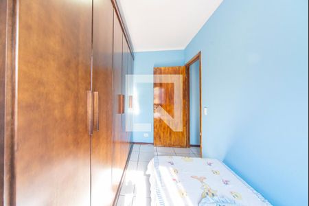 Casa à venda com 204m², 3 quartos e 3 vagas Casa à venda com 204m², 3 quartos e 3 vagasQuarto 3