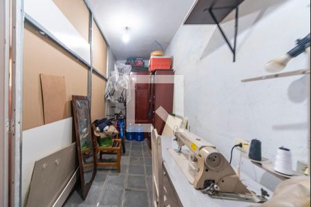 Casa à venda com 204m², 3 quartos e 3 vagas Casa à venda com 204m², 3 quartos e 3 vagasQuarto de Serviço