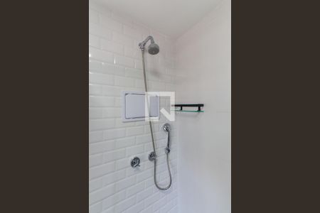 Banheiro de apartamento para alugar com 1 quarto, 27m² em Tucuruvi, São Paulo