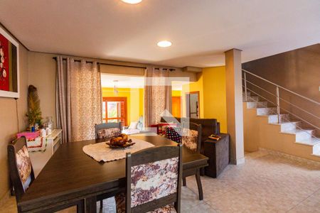 Sala 2 de casa à venda com 3 quartos, 229m² em São Luís, Canoas