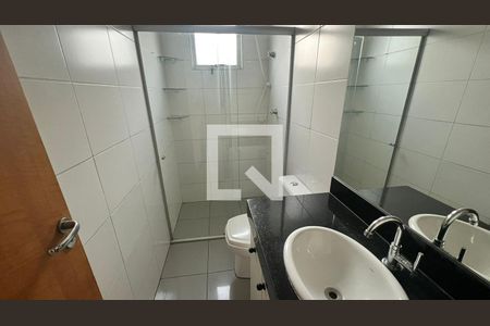 Apartamento à venda com 85m², 3 quartos e 2 vagas Apartamento à venda com 85m², 3 quartos e 2 vagasBanheiro