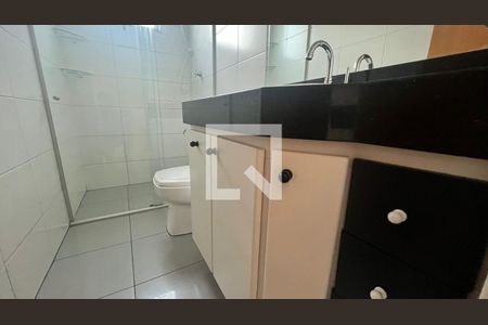Apartamento à venda com 85m², 3 quartos e 2 vagas Apartamento à venda com 85m², 3 quartos e 2 vagasBanheiro