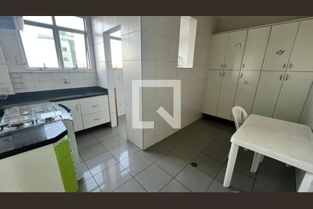 Apartamento à venda com 85m², 3 quartos e 2 vagas Apartamento à venda com 85m², 3 quartos e 2 vagasCozinha