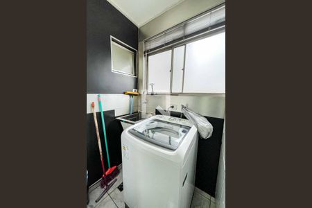 Apartamento à venda com 116m², 3 quartos e 1 vagaÁrea de Serviço