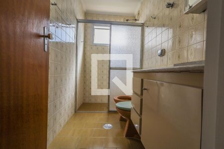 Banheiro 2 de apartamento à venda com 3 quartos, 95m² em Vila Itapura, Campinas