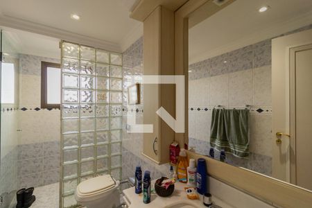 Apartamento para alugar com 250m², 3 quartos e 4 vagas Apartamento para alugar com 250m², 3 quartos e 4 vagasBanheiro da Suíte 3