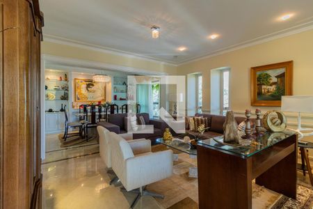 Sala de apartamento para alugar com 3 quartos, 250m² em Vila Suzana, São Paulo