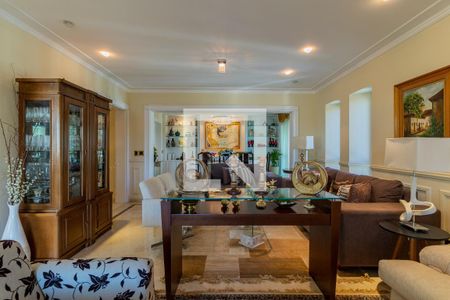 Sala de apartamento para alugar com 3 quartos, 250m² em Vila Suzana, São Paulo