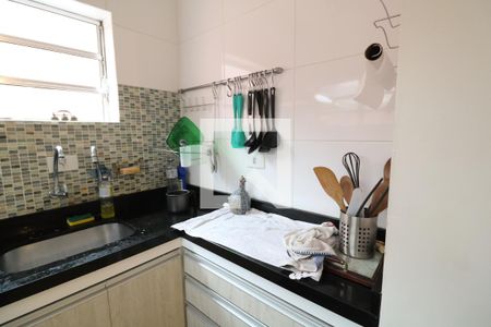 Casa à venda com 260m², 3 quartos e 3 vagas Casa à venda com 260m², 3 quartos e 3 vagasCozinha