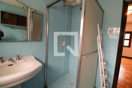 Casa à venda com 260m², 3 quartos e 3 vagas Casa à venda com 260m², 3 quartos e 3 vagasBanheiro da Suíte