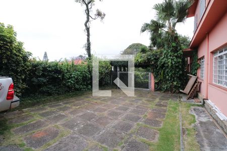Casa à venda com 260m², 3 quartos e 3 vagas Casa à venda com 260m², 3 quartos e 3 vagasQuintal