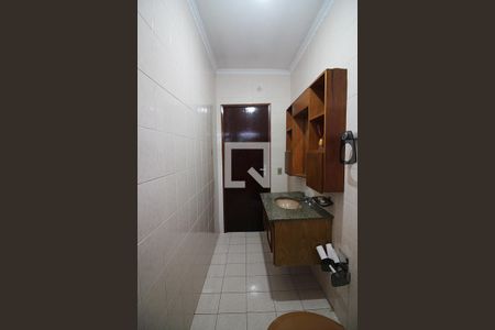 Casa à venda com 176m², 3 quartos e 2 vagasBanheiro social