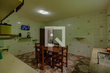 Casa para alugar com 150m², 3 quartos e 2 vagasCozinha