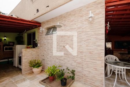 Apartamento à venda com 170m², 4 quartos e 1 vagaVaranda