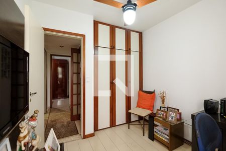 Apartamento à venda com 170m², 4 quartos e 1 vagaQuarto 1