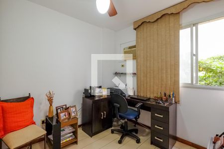 Apartamento à venda com 170m², 4 quartos e 1 vagaQuarto 1