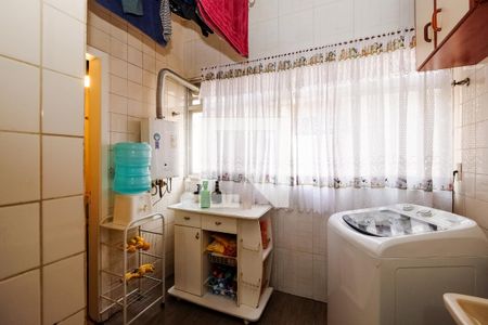 Apartamento à venda com 170m², 4 quartos e 1 vagaÁrea de Serviço