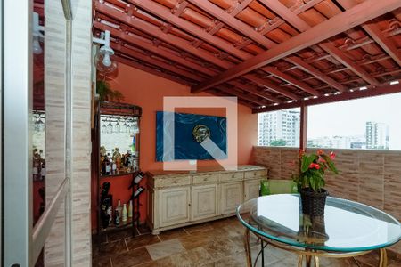 Apartamento à venda com 170m², 4 quartos e 1 vagaVaranda