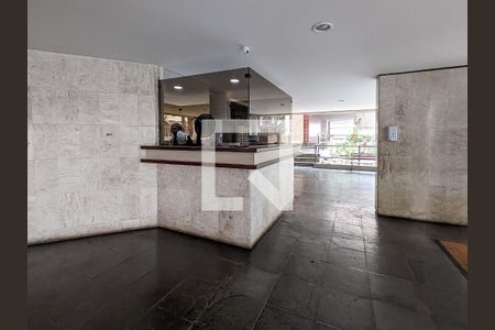 Apartamento à venda com 170m², 4 quartos e 1 vagaFachada e portaria