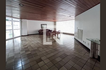 Apartamento à venda com 170m², 4 quartos e 1 vagaFachada e portaria