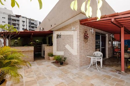 Apartamento à venda com 170m², 4 quartos e 1 vagaVaranda