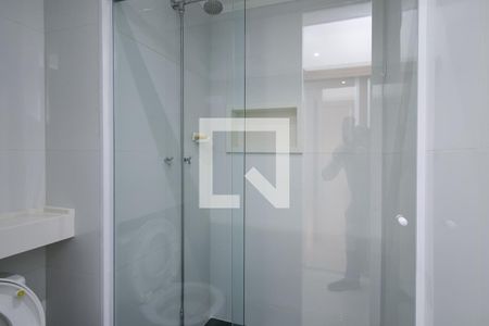 Apartamento para alugar com 53m², 2 quartos e 1 vaga Apartamento para alugar com 53m², 2 quartos e 1 vagaBanheiro da Suíte