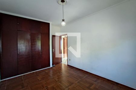 Quarto 1 de casa à venda com 3 quartos, 115m² em Jardim do Trevo, Campinas