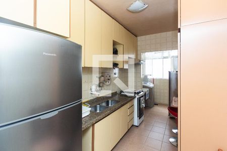 Apartamento para alugar com 68m², 2 quartos e 1 vagaCozinha 