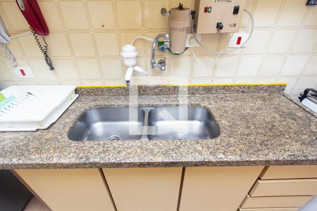 Apartamento para alugar com 68m², 2 quartos e 1 vagaCozinha 