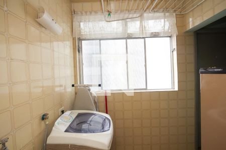 Apartamento para alugar com 68m², 2 quartos e 1 vagaDetalhe da área de serviço