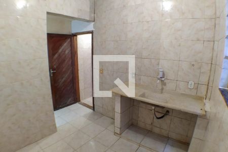 Casa à venda com 80m², 2 quartos e 1 vaga Casa à venda com 80m², 2 quartos e 1 vagaCozinha