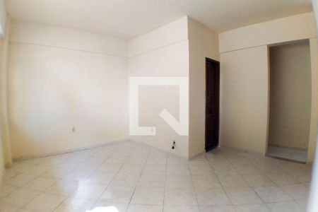 Sala de casa à venda com 2 quartos, 80m² em Itaipu, Niterói