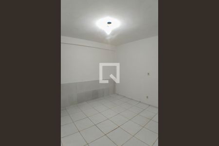 Casa à venda com 80m², 2 quartos e 1 vaga Casa à venda com 80m², 2 quartos e 1 vagaSuíte