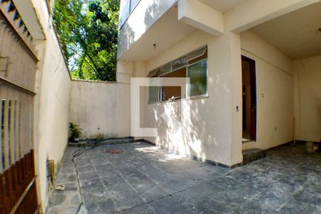 Casa à venda com 80m², 2 quartos e 1 vaga Casa à venda com 80m², 2 quartos e 1 vagaÁrea comum
