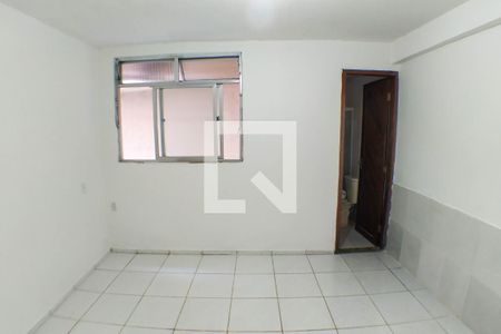 Casa à venda com 80m², 2 quartos e 1 vaga Casa à venda com 80m², 2 quartos e 1 vagaSuíte