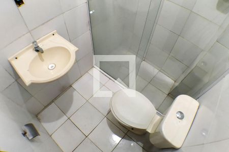 Casa à venda com 80m², 2 quartos e 1 vaga Casa à venda com 80m², 2 quartos e 1 vagaBanheiro