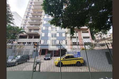 Apartamento para alugar com 60m², 2 quartos e sem vaga Apartamento para alugar com 60m², 2 quartos e sem vagaFachada