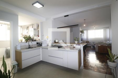 Apartamento à venda com 110m², 3 quartos e 2 vagasCozinha