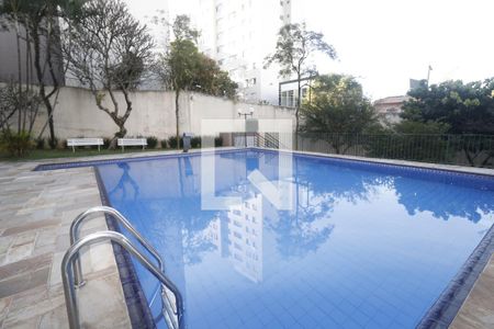 Apartamento à venda com 110m², 3 quartos e 2 vagasÁrea comum - Piscina
