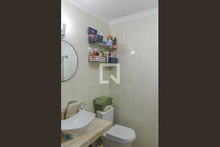 Casa à venda com 110m², 2 quartos e 2 vagasBanheiro da Suíte