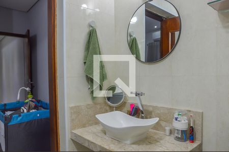 Casa à venda com 110m², 2 quartos e 2 vagasBanheiro da Suíte