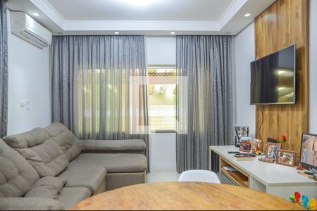 Sala de casa para alugar com 2 quartos, 110m² em Paulicéia, São Bernardo do Campo