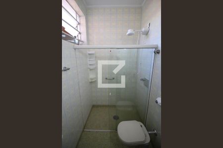 Casa à venda com 240m², 3 quartos e 3 vagasBanheiro da Suíte