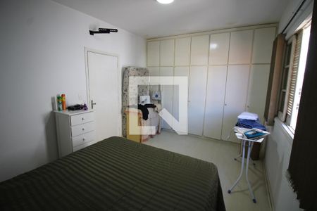 Casa à venda com 240m², 3 quartos e 3 vagasQuarto 2