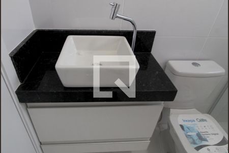 Casa de condomínio para alugar com 92m², 2 quartos e 2 vagasBanheiro da Suíte 2