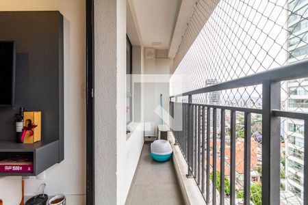 Apartamento para alugar com 29m², 1 quarto e sem vaga Apartamento para alugar com 29m², 1 quarto e sem vagaVaranda