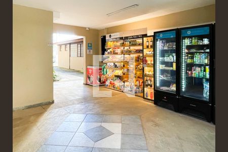 Apartamento para alugar com 64m², 3 quartos e 2 vagasÁrea comum - Mercadinho 