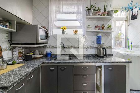 Apartamento à venda com 88m², 4 quartos e sem vagaCozinha