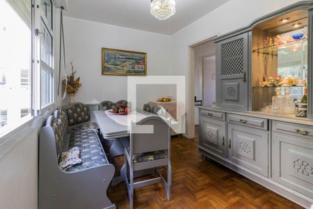 Sala 2 de apartamento à venda com 4 quartos, 88m² em Bela Vista, Porto Alegre