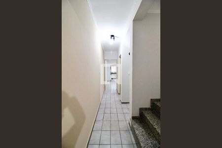 Corredor de casa à venda com 3 quartos, 168m² em Jardim Rina, Santo André